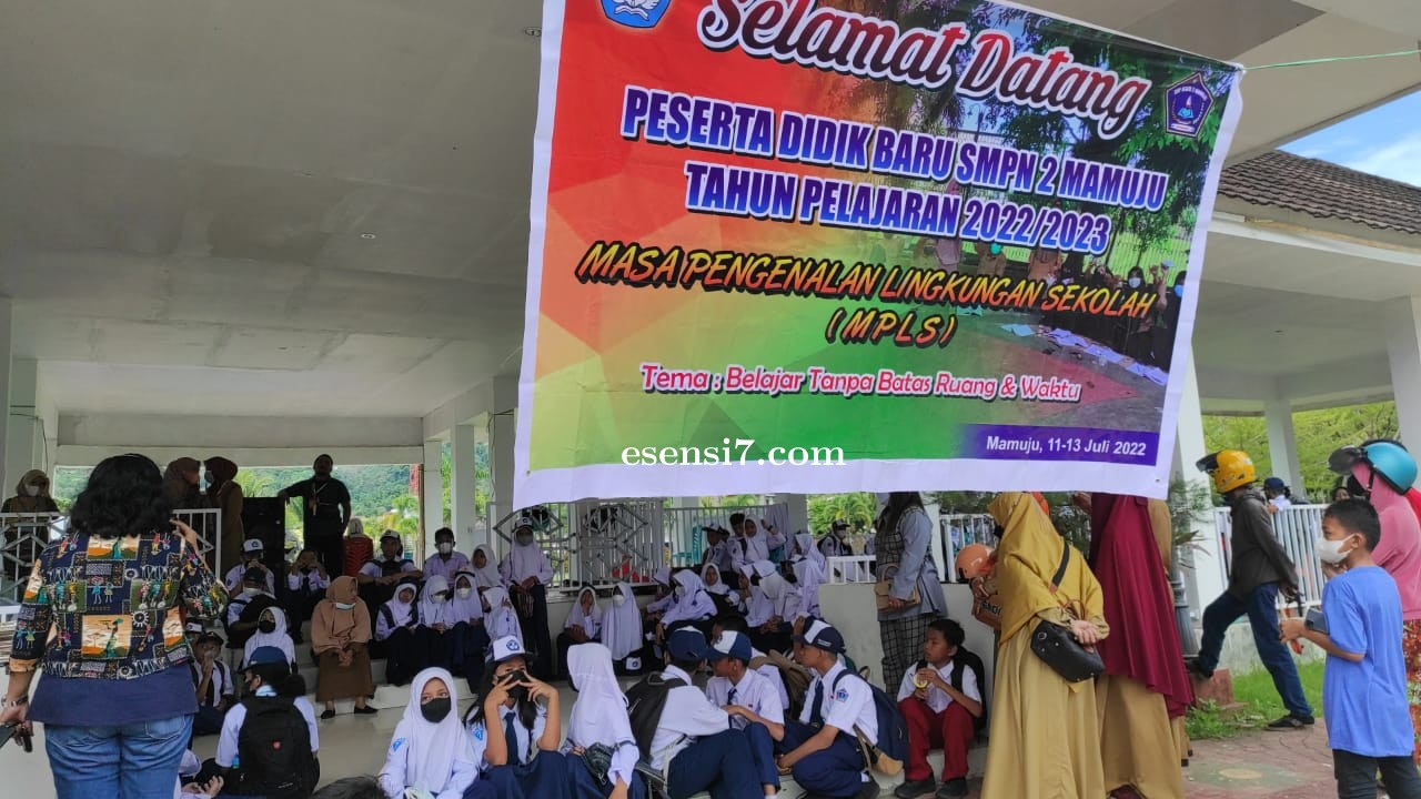 331 Siswa Baru SMPN 2 Mamuju Dibekali Materi Kesiap Siagaan Bencana