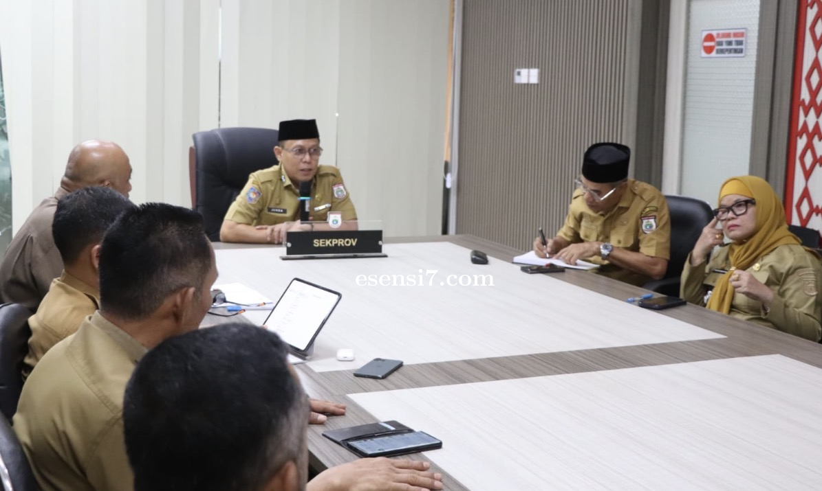 Perkuat Akuntabilitas Pemerintahan, Kepala BPKAD Sulbar Ikut Rapat Strategis Evaluasi Kinerja Kepala