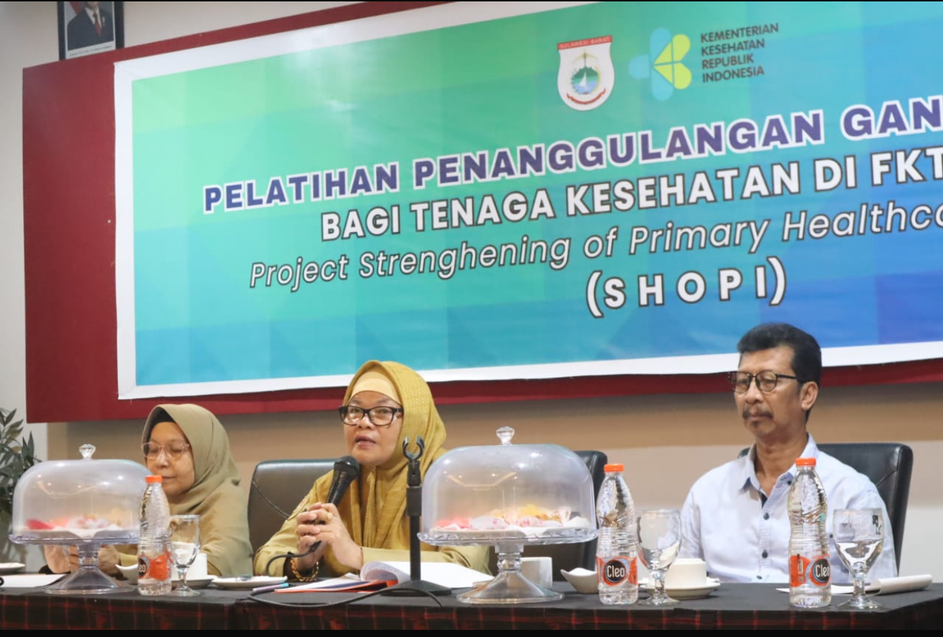 Dinkes Sulbar Gelar Pelatihan Penanggulangan Gangguan Indera bagi Tenaga Kesehatan