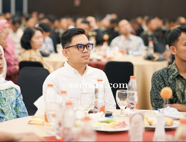 Pengambilan - Pengembalian Formulir HIPMI SULBAR Ditutup Dengan Prinsip Keterbukaan Dan Transparansi