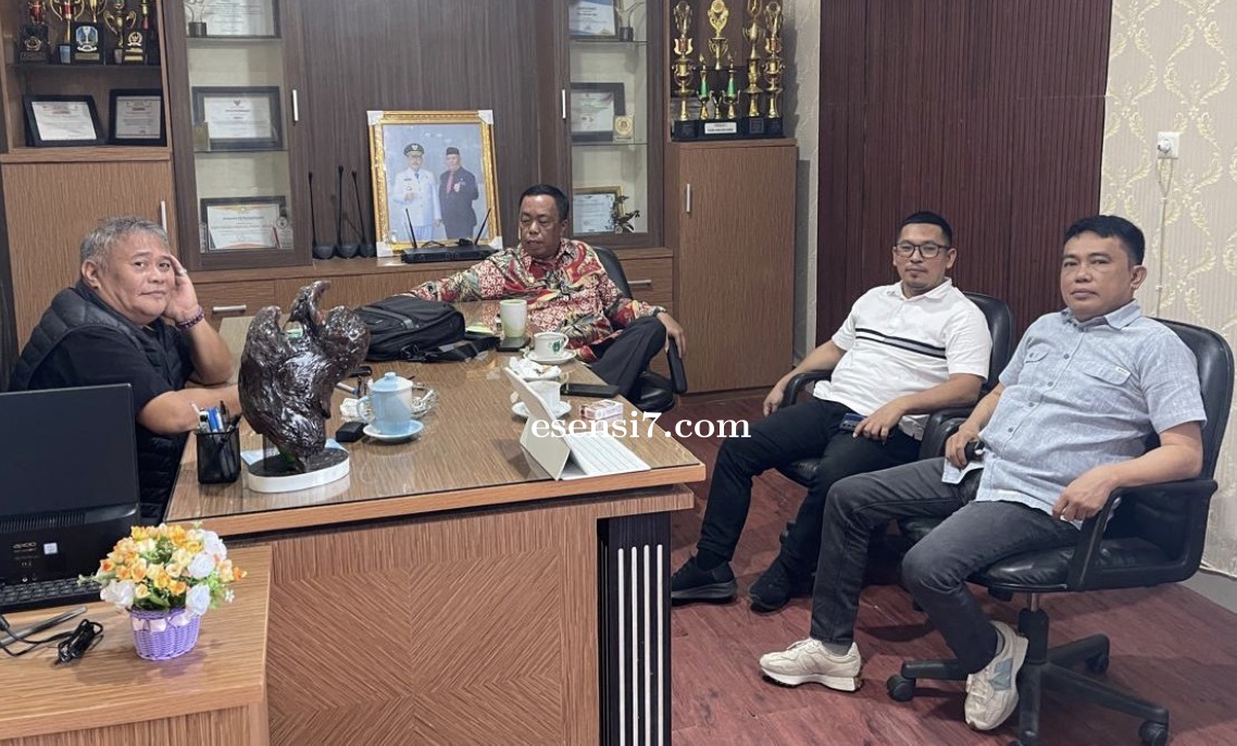 Dinsos Sulbar Terima Kunjungan Asisten I, Karo Ekbang, dan Plt Kadis Perkebunan, Bahas Sinergi Progr