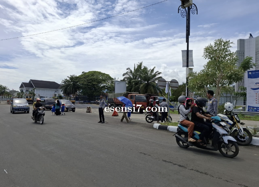 Dukung Kelancaran Puncak Acara Sandeq Silumba 2025, Dinas Perhubungan Sulbar Kerahkan  Personel LLAJ