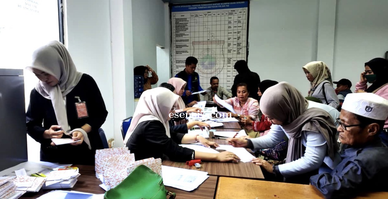 Hindari Penumpukan Antrian, Dinsos Sulbar Fasilitasi Penyaluran BLT bagi Warga Miskin Ekstrem