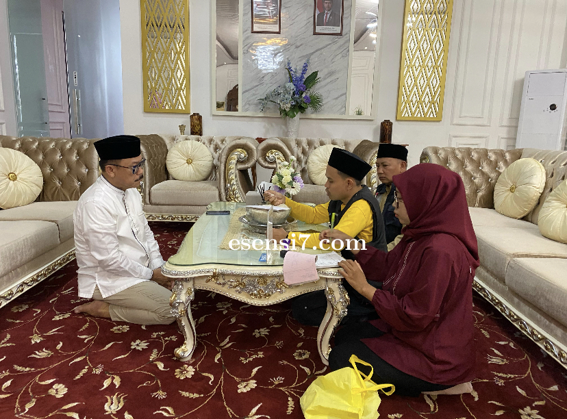 Gubernur Suhardi Duka Tunaikan Zakat di BAZNAS, Diharap Jadi Teladan bagi ASN dan Masyarakat 