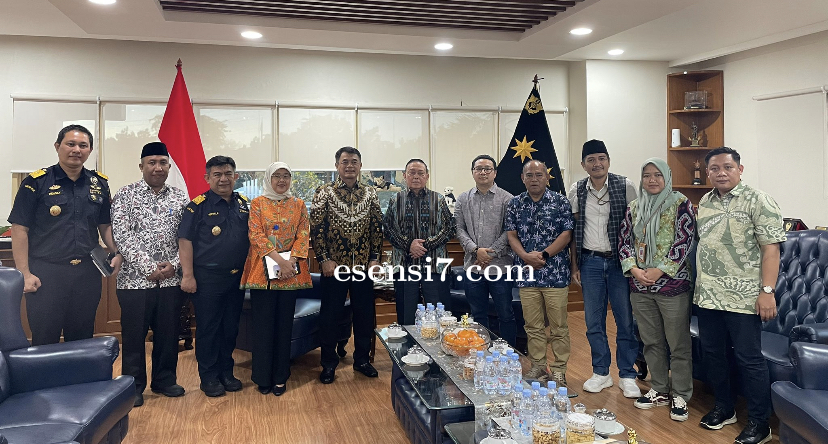 Wagub Sulbar Genjot Pertumbuhan Ekonomi, Bahas Pembentukan Kantor Bea dan Cukai