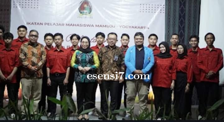 Kehadiran Sutinah Dalam Pelantikan Pengurus IPMAJU Dinilai Sebagai Semangat Baru Para Kader